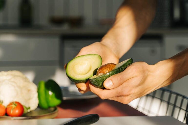 5 Surprising Health Benefits of Avocados, Per a Dietitian