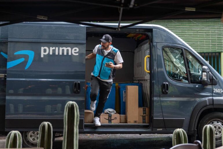 Amazon is selling a smartwatch and fitness tracker for $9 that 'does everything the other expensive watches do'