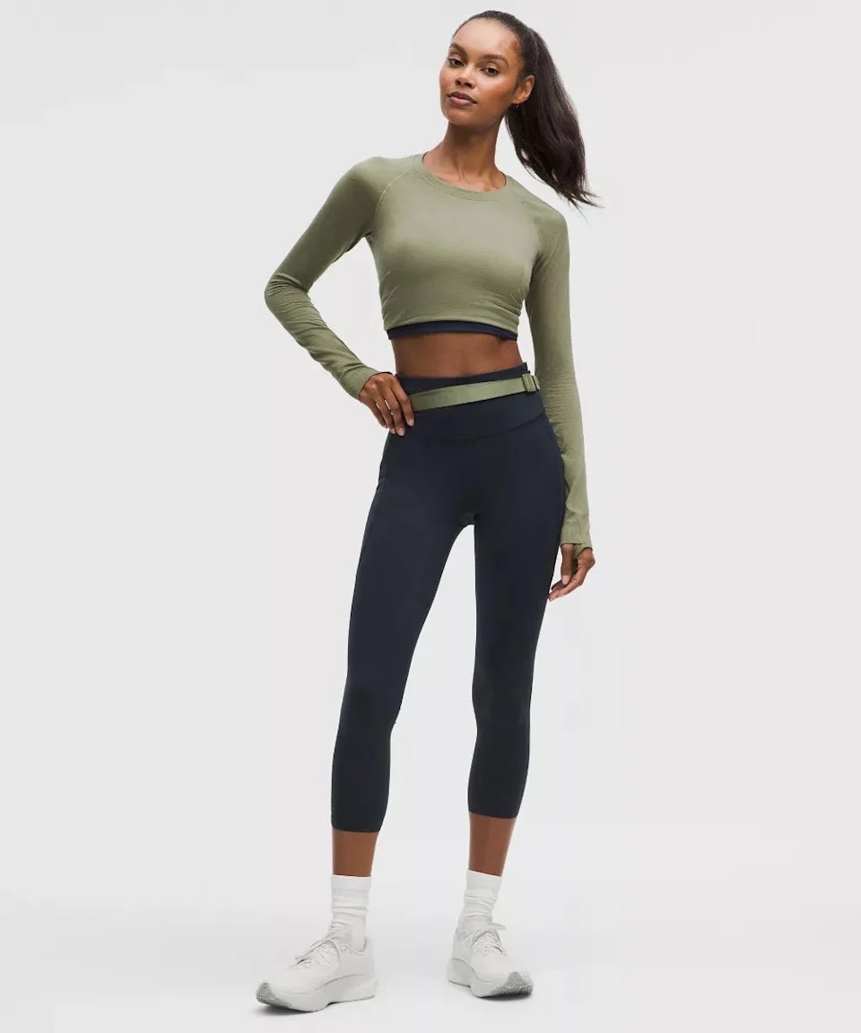 nostalgia wellness capri leggings elle uk