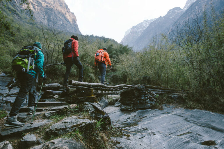 Hiking Fitness Guide: The Best Training Plan, Strength Workouts & Gear to Dominate Any Trail