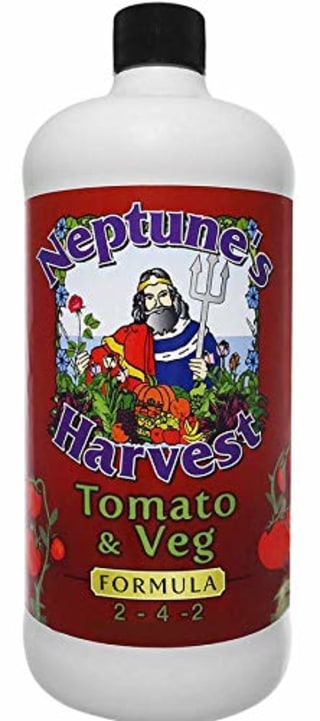 Neptune’s Harvest Tomato & Vegetable Liquid Formula Fertilizer 2-4-2