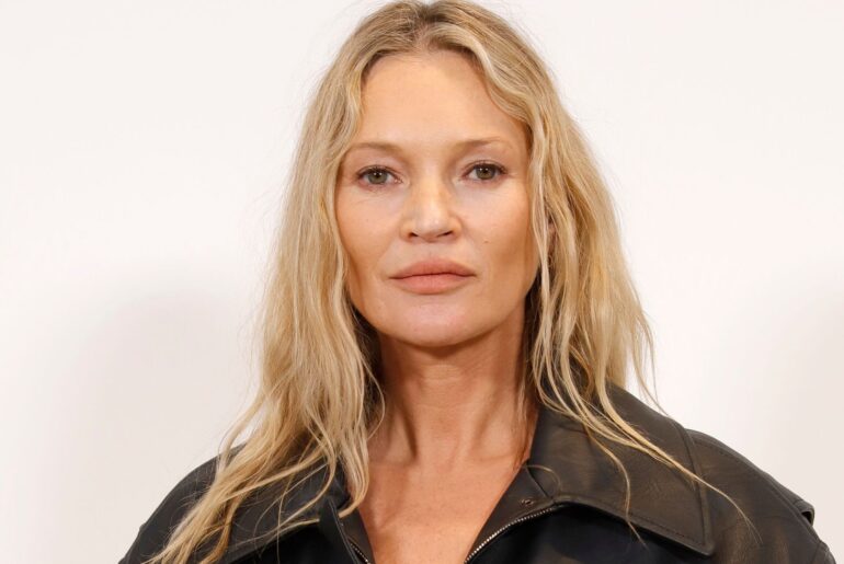 I tried the 'Kate Moss twist' for heat-free supermodel waves