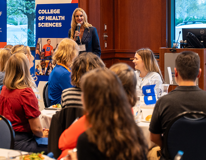 Health roundtable discusses not just what, but when you eat