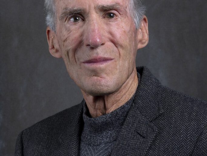 Feinsinger column: What evidence-based nutrition experts are saying about the new food guidelines