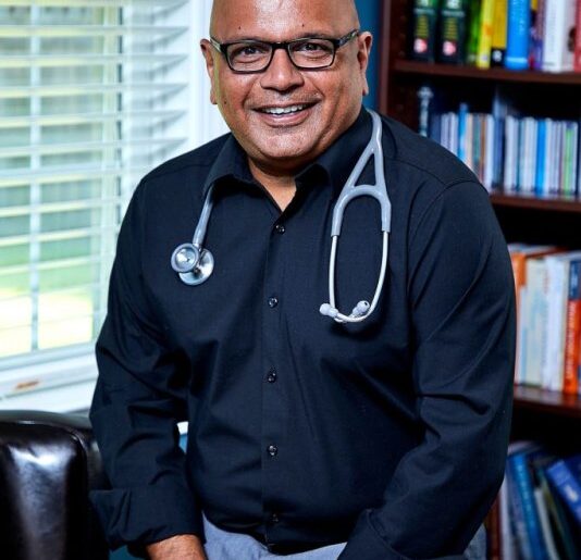 Integrative medicine doc to lead ‘Simplifying Supplements’ talk