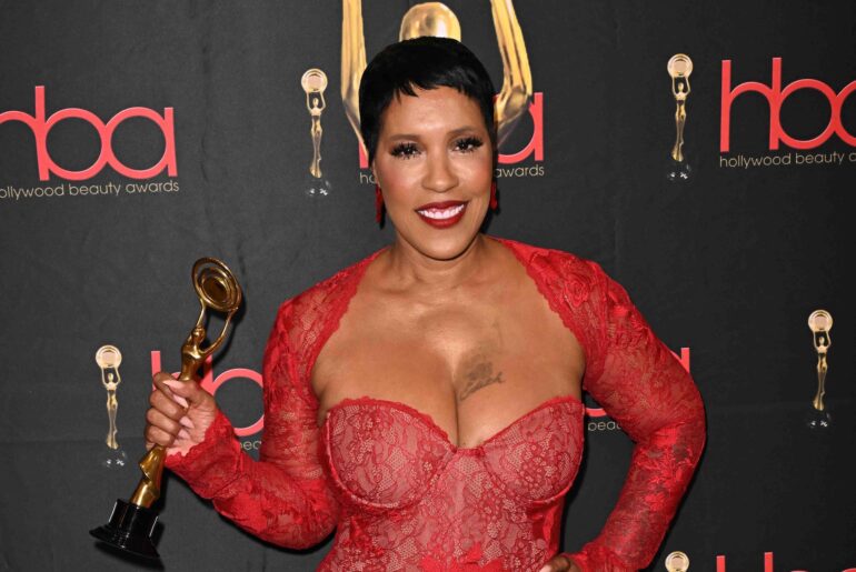 Edith Donaldson Wins The RLS Hairstyling Award at The 11th Hollywood Beauty Awards