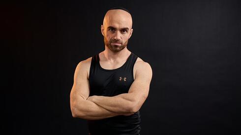 the trainer bringing workouts to the Haredi world