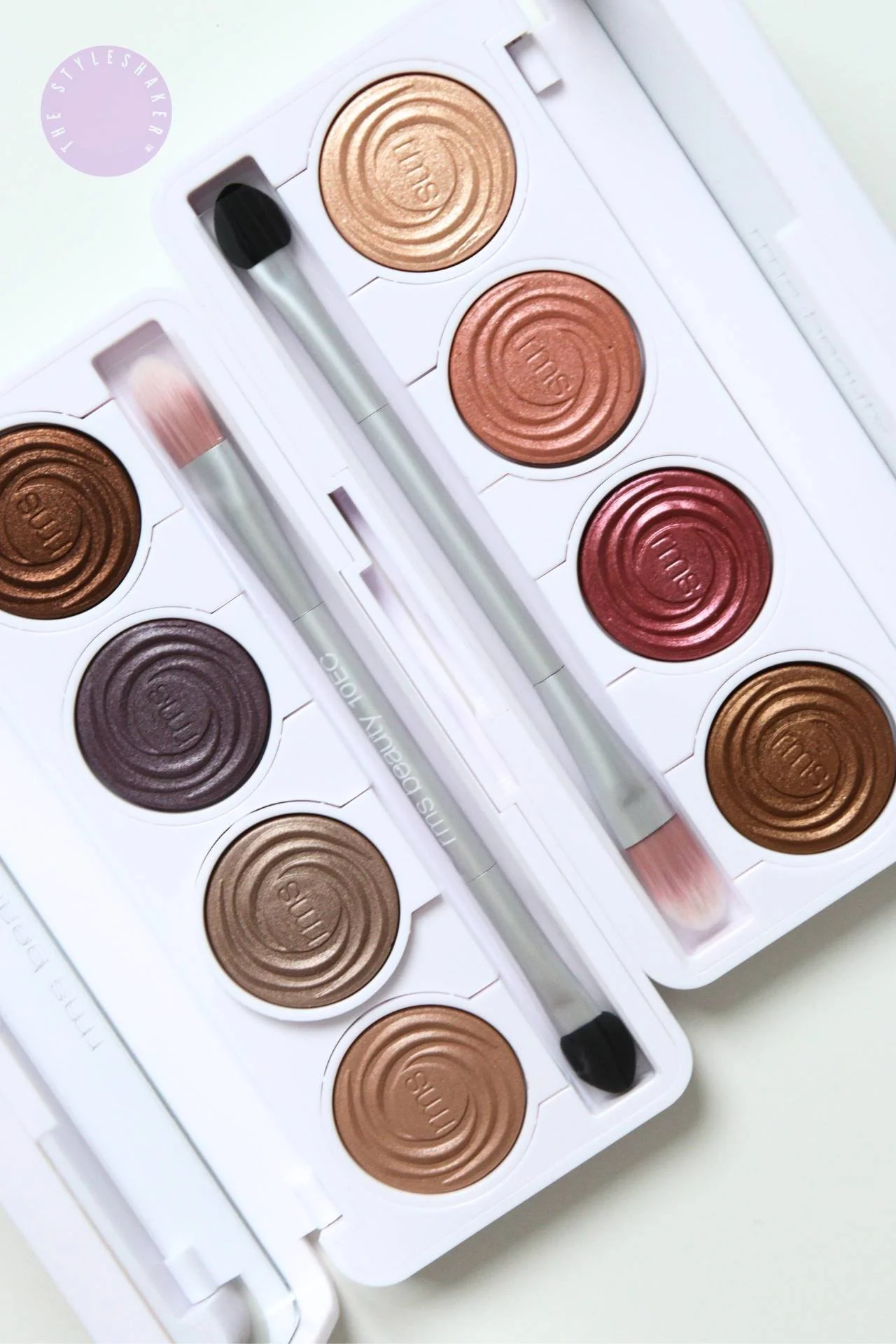 My Honest Review of the RMS Beauty ReDimension Hydra Eyes Quartet Eye Palette