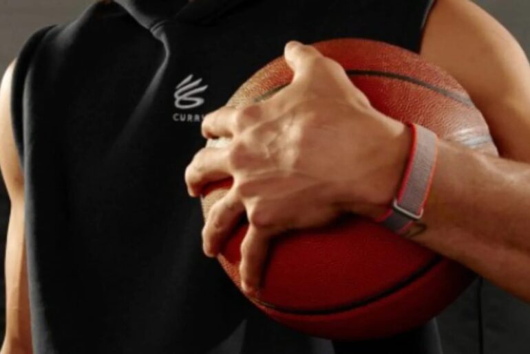 Fitbit screenless fitness tracker leaks: No screen, no distractions