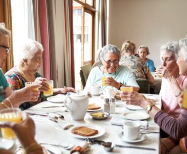 Senior communities offer built-in nutrition support for residents