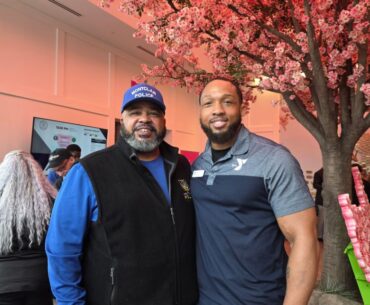 Tyrone Williams (left), YMCA of Montclair Board Member and Monte James, YMCA Veterans Wellness Initiative Coordinator at the Veterans Resource Event on March 23 in Newark, NJ.