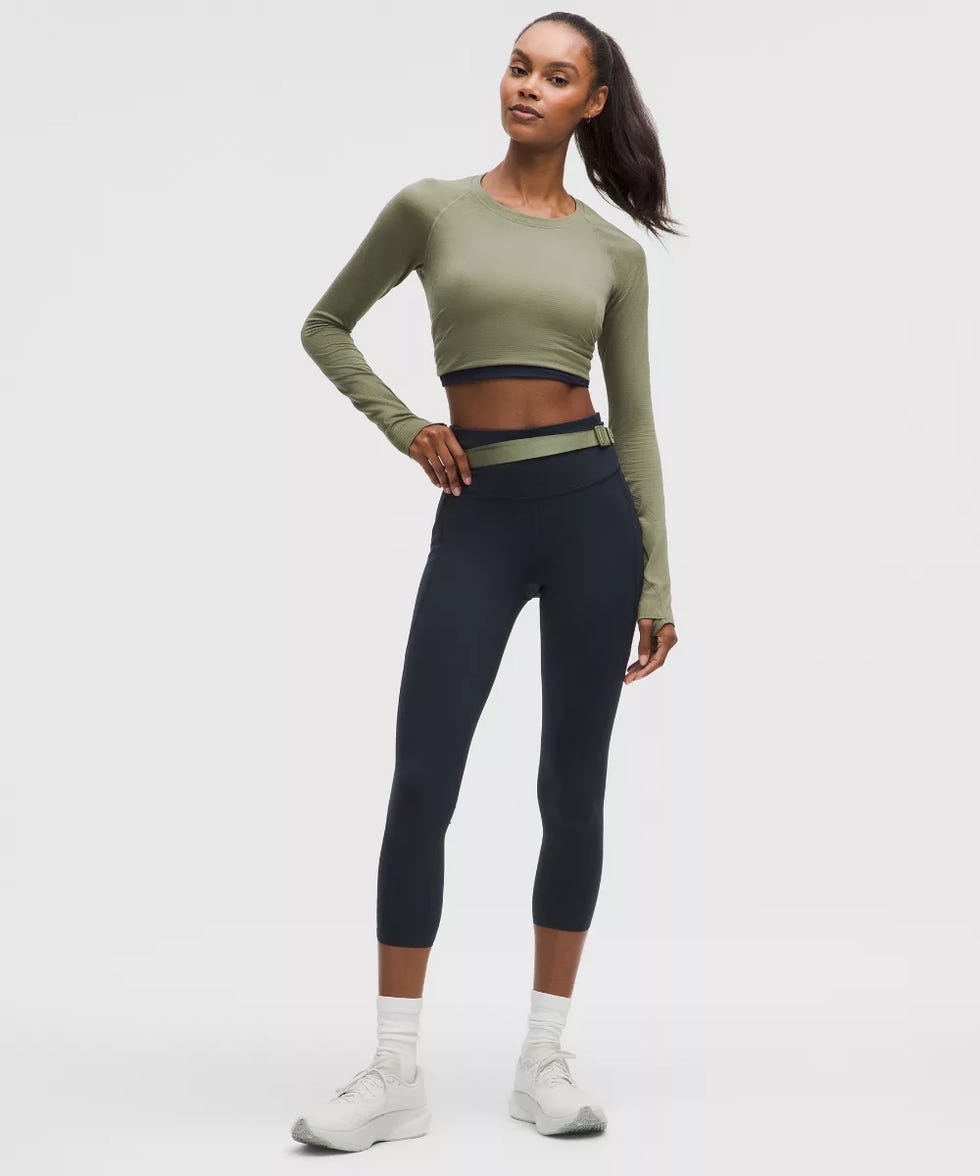 nostalgia wellness capri leggings elle uk