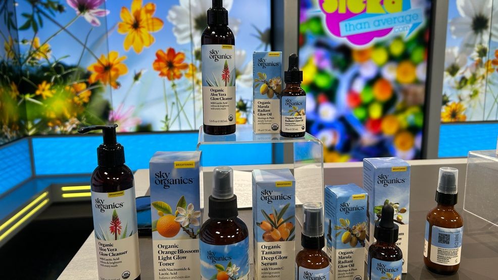  Brands like Sky Organics are focusing on simple, botanical ingredients and sustainable practices, offering cleansers and facial oils designed to brighten and hydrate skin while using recycled packaging and cruelty-free formulas.
