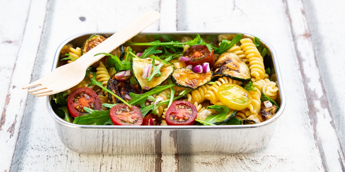 Dietitians Explain If Eating ‘Fart Salad’ Improves Your Health