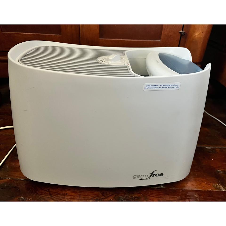 The 11 Spring Essentials We’re Loving in April