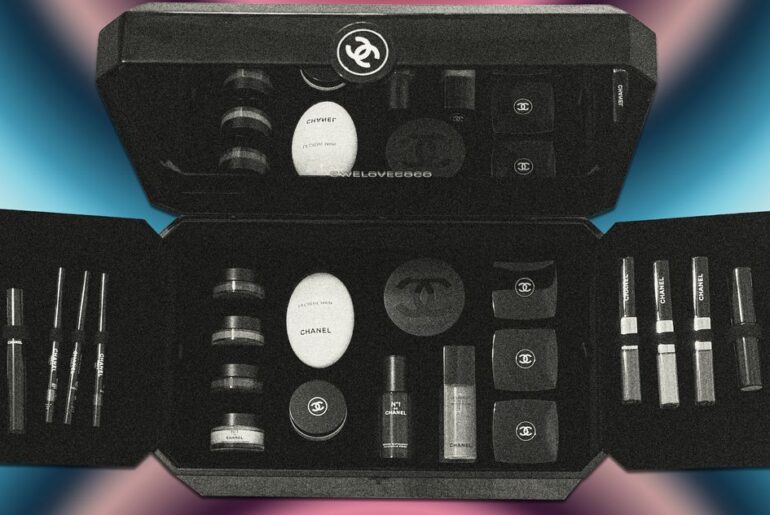 Chanel Beauty Vanity Case: Review