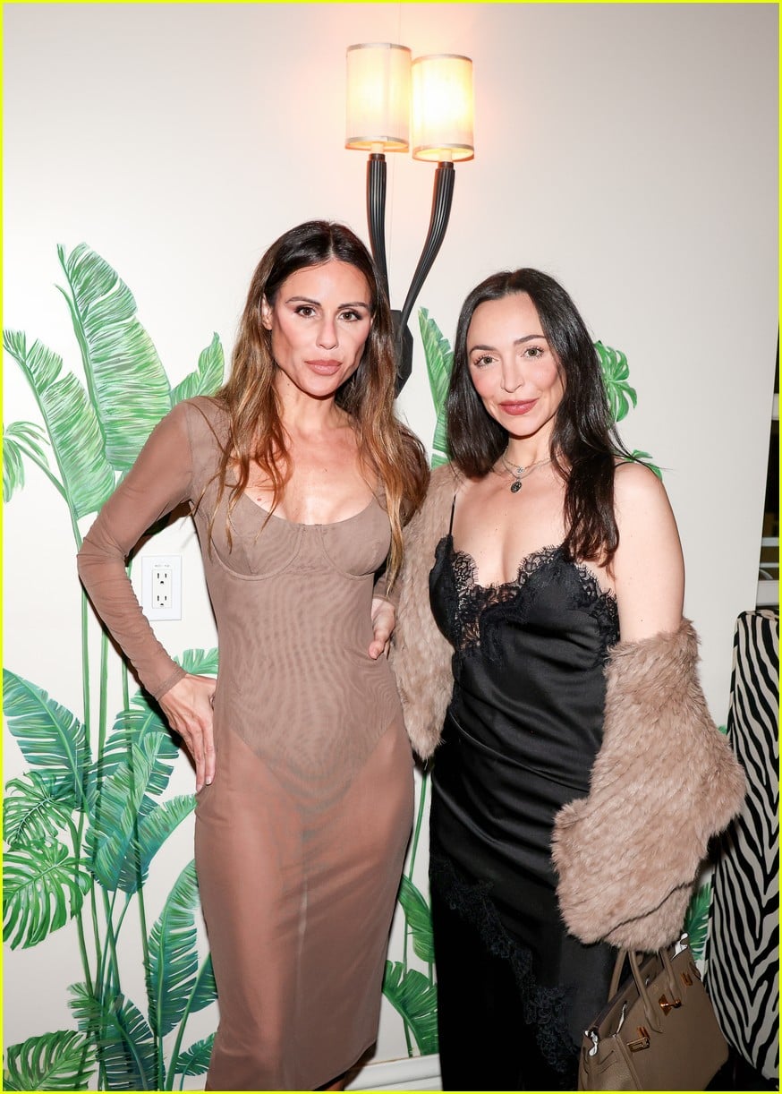 crown affair u beauty march 2026 075303645