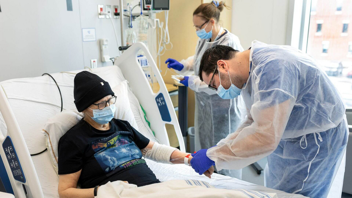 Stem cells: saving lives by building a new immune system