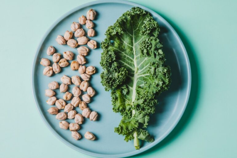 Should You Be Focusing on Protein or Fiber? Dietitians Weigh In
