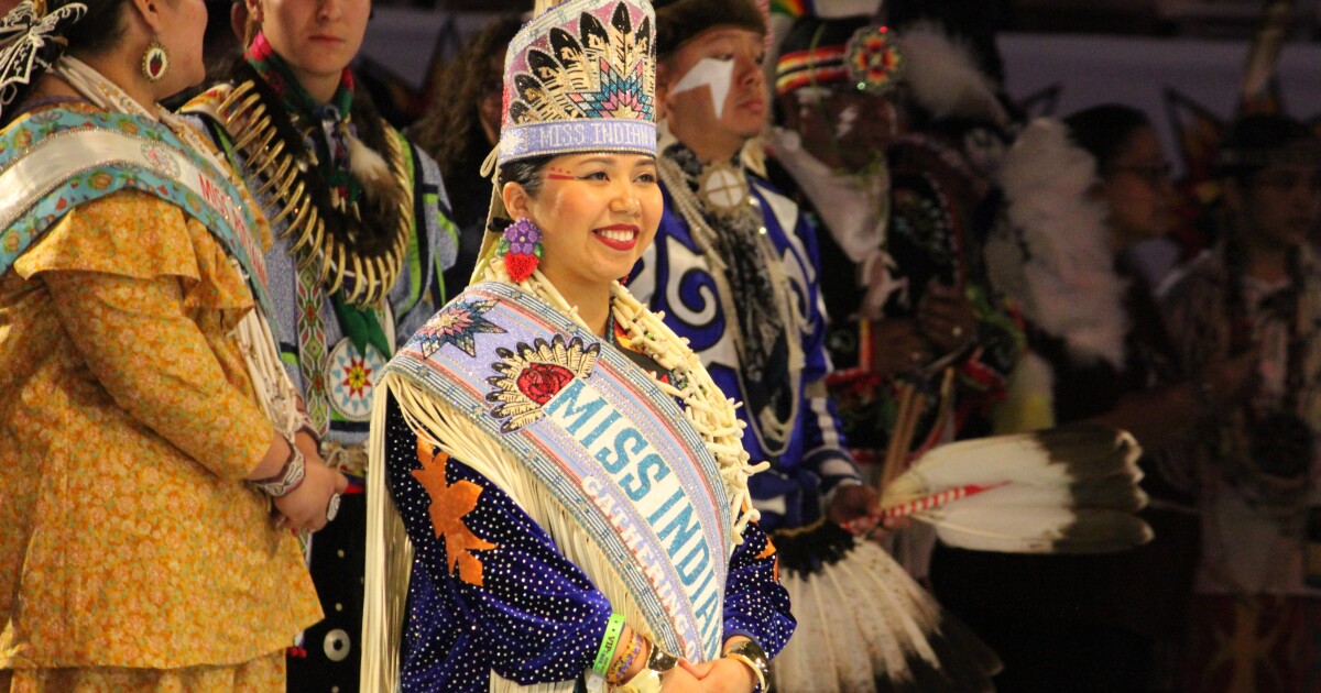Miss Indian World winners mark the end of a tradition; fire prompts evacuations near Española, + more