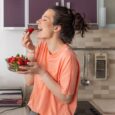 15 Doctor-Approved Foods to Eat to Lower Cholesterol Naturally