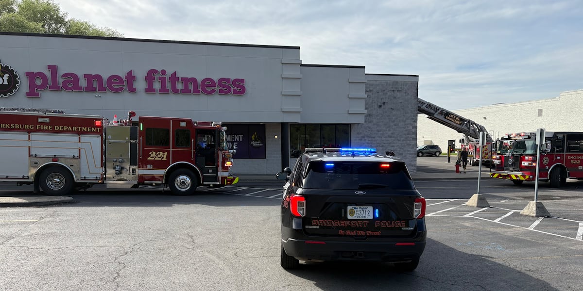 Crews respond to reported fire at Planet Fitness in Bridgeport