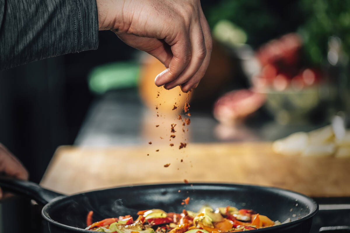 The journey from our daily meals to lifelong health begins with us. So it helps to know how to ...