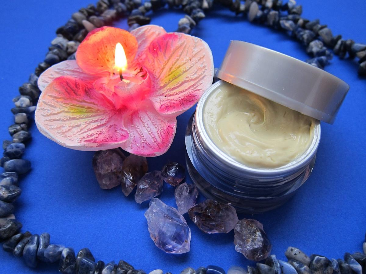Jefferies Upgrades Ulta Beauty (ULTA) on Strong Demand and Margin Outlook