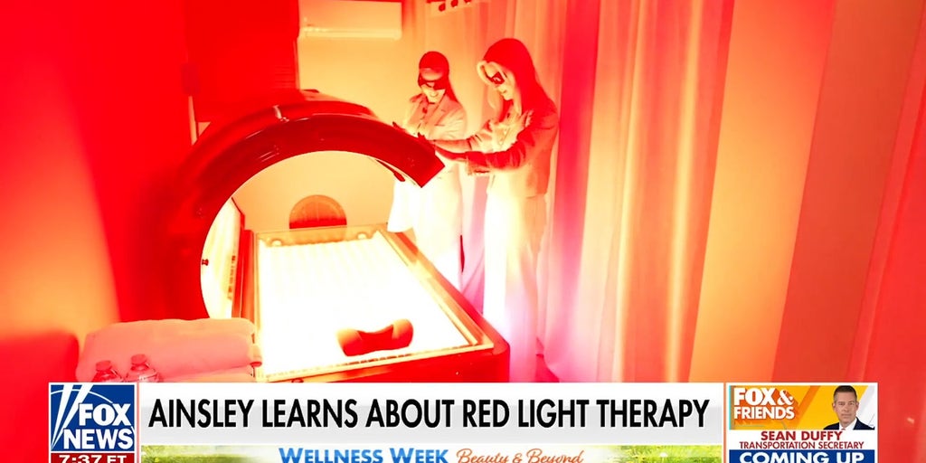 'Fox & Friends' dives into red light and contrast therapies for Wellness Week