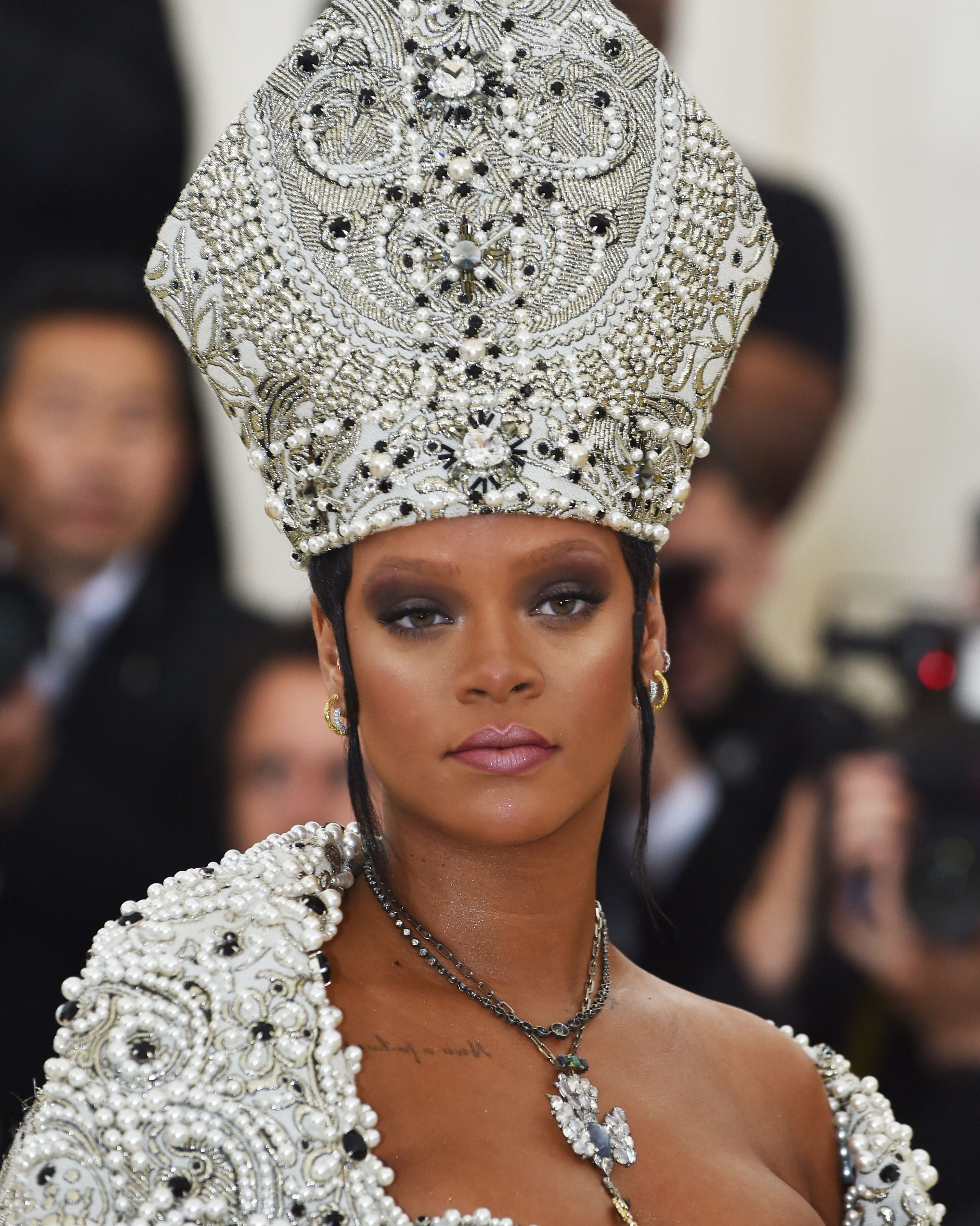 topshot us entertainment fashion metgala