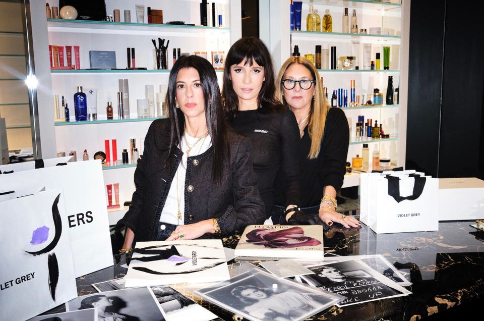 Cassandra Grey and team, Photo Credit: Courtesy of Violet Grey