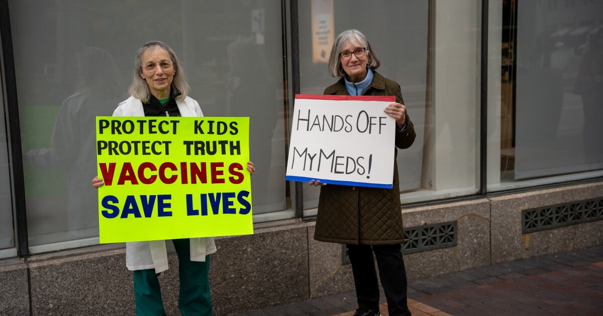 RFK Jr. talks drug prices, nutrition while protestors express disdain outside City Club of Cleveland