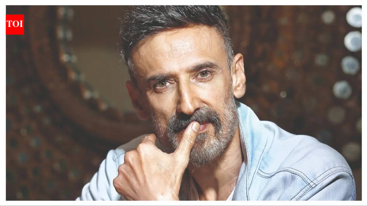 Rahul Dev injured during fitness ad shoot in Goa, fractures leg