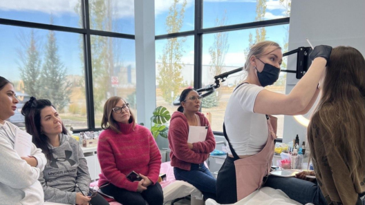 Top-Rated Beauty Academy Elevates the Permanent Makeup Industry in Edmonton