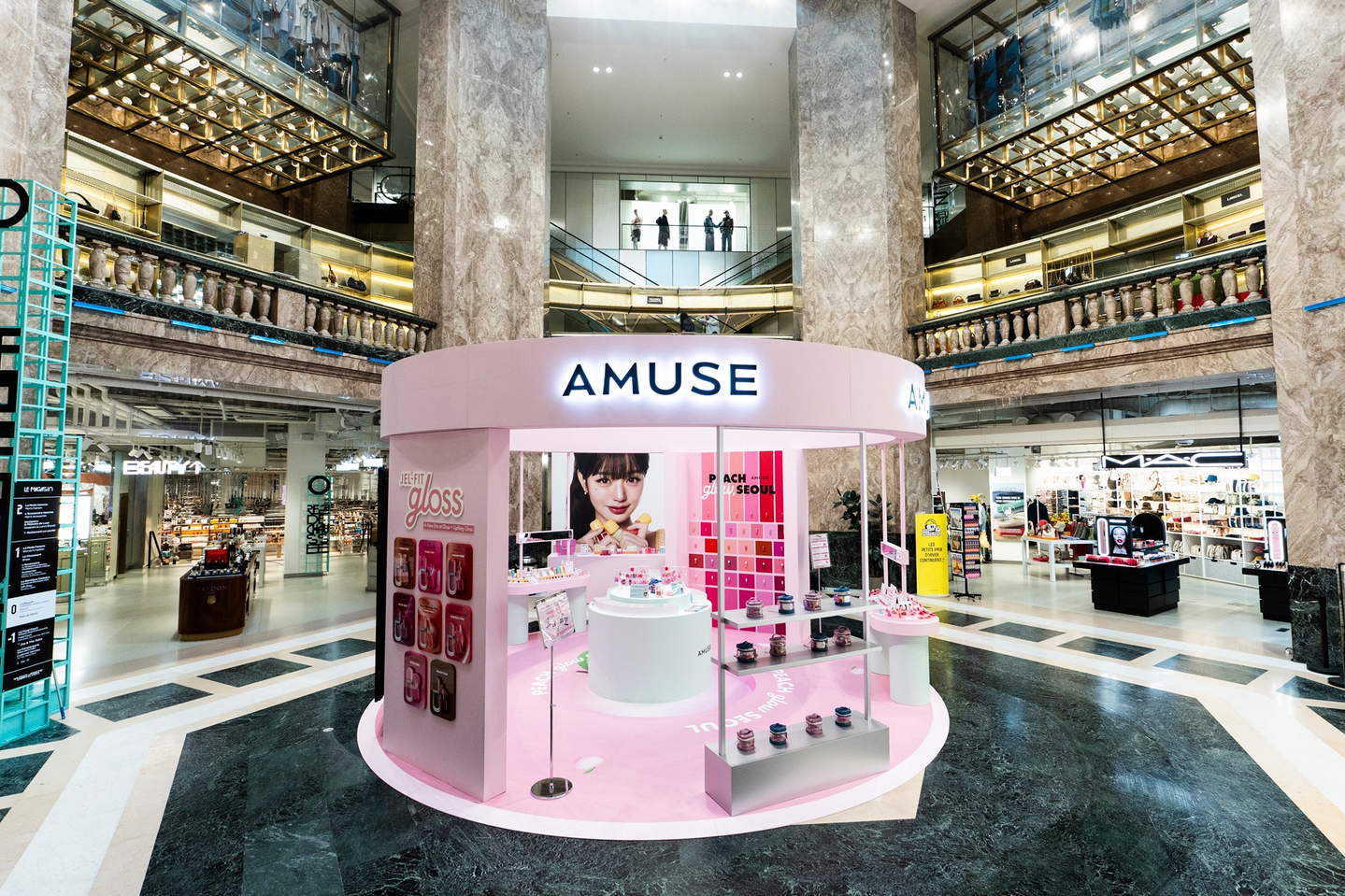 The Amuse pop-up store at Galeries Lafayette department store in Paris [SHINSEGAE INTERNATIONAL]