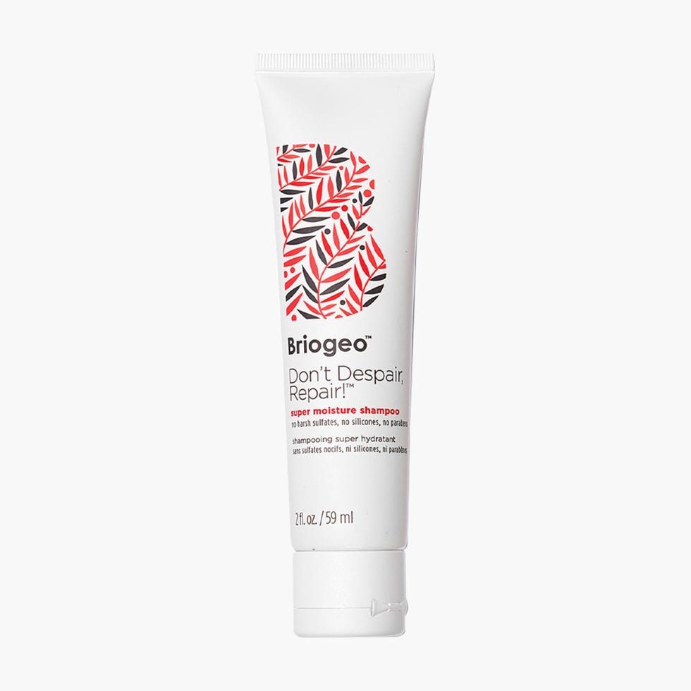 Don’t Despair, Repair! Super Moisture Shampoo