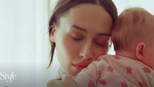Elsie Hewitt, Rumer Willis, and why the breastfeeding debate still stings