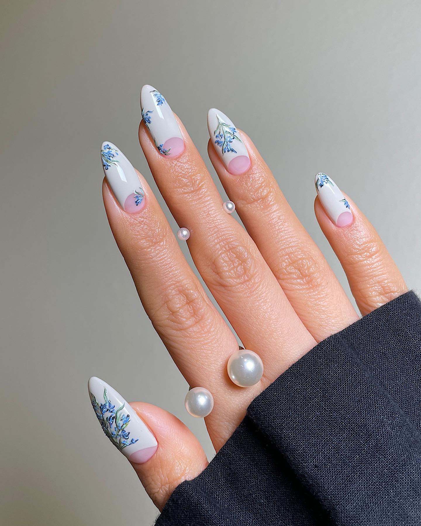 white nail ideas 
