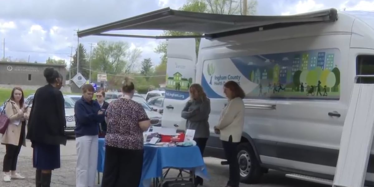 State health director visits Ingham County Wellness Center, mobile health units