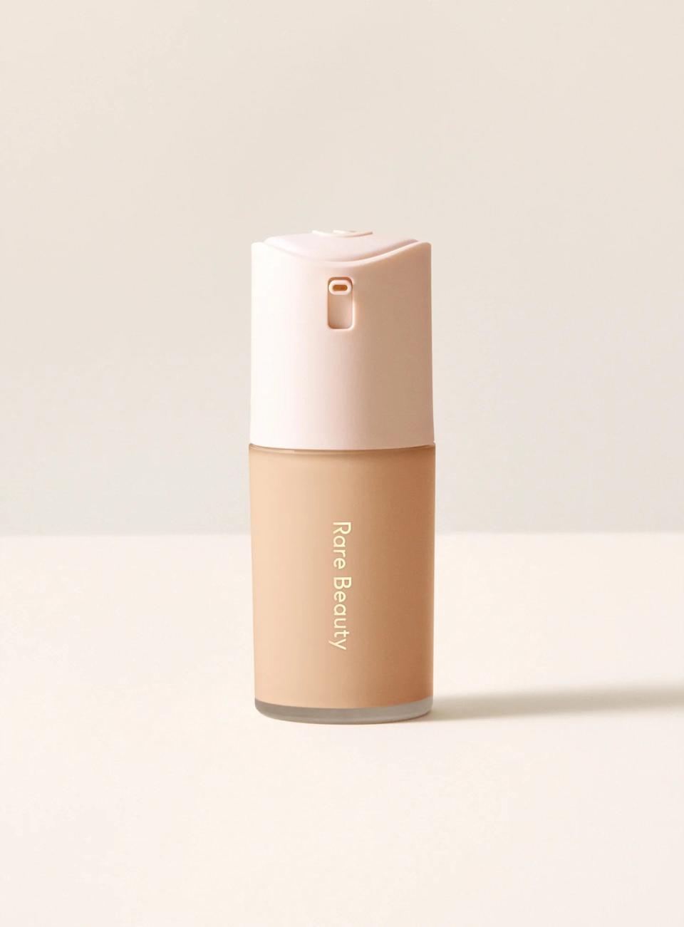 Is Rare Beauty's True to Myself Foundation Good for Dry Skin? Beauty Writer-Tested