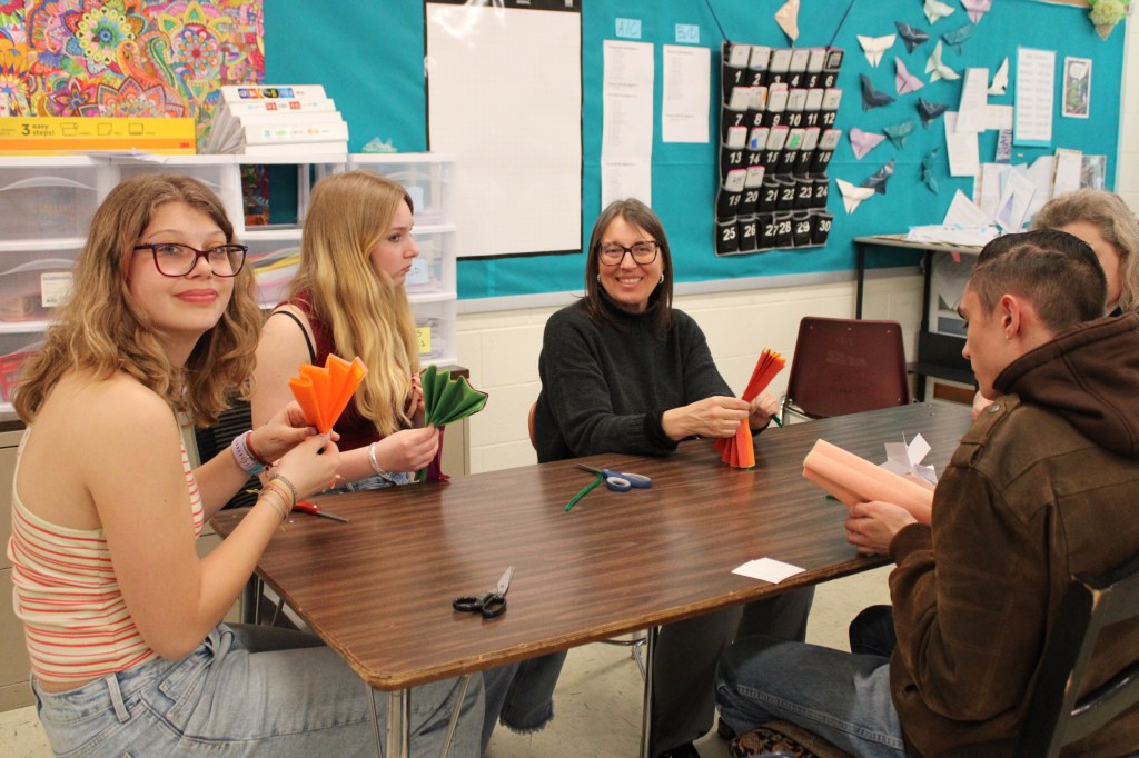 Rondout Valley High students take part in Wellness Wednesday – Daily Freeman