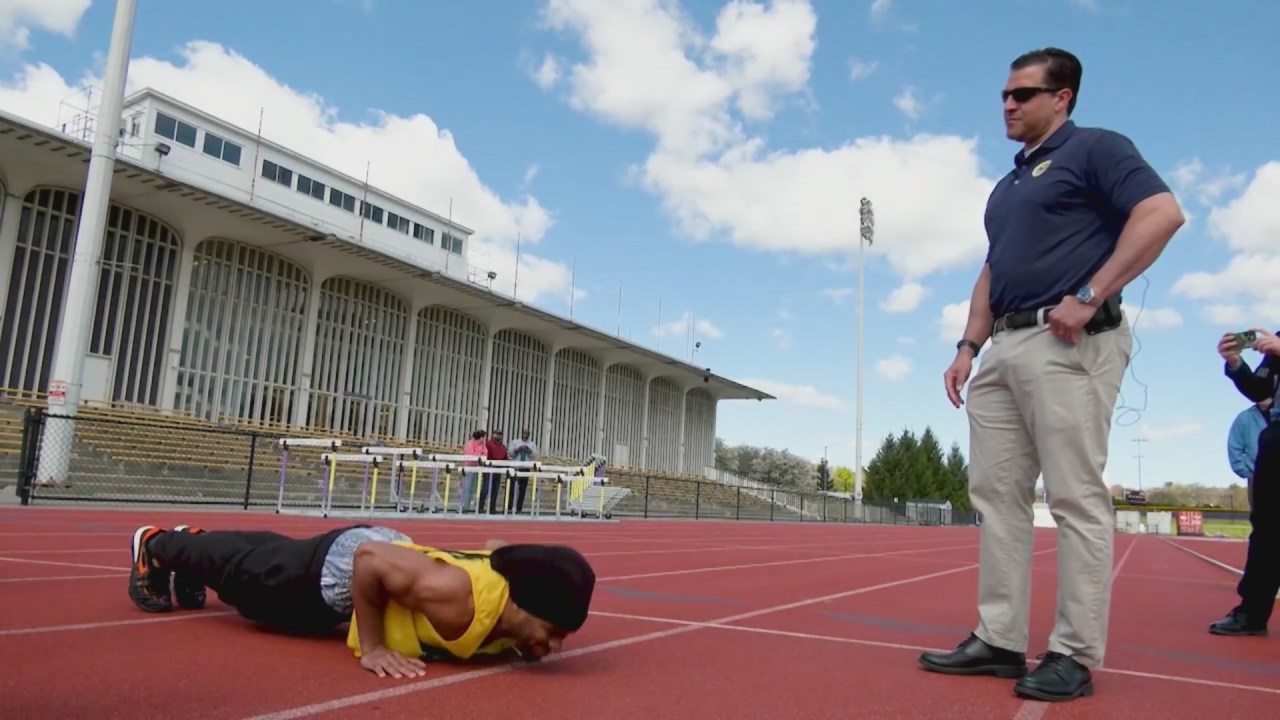 Local college students take FBI fitness training test