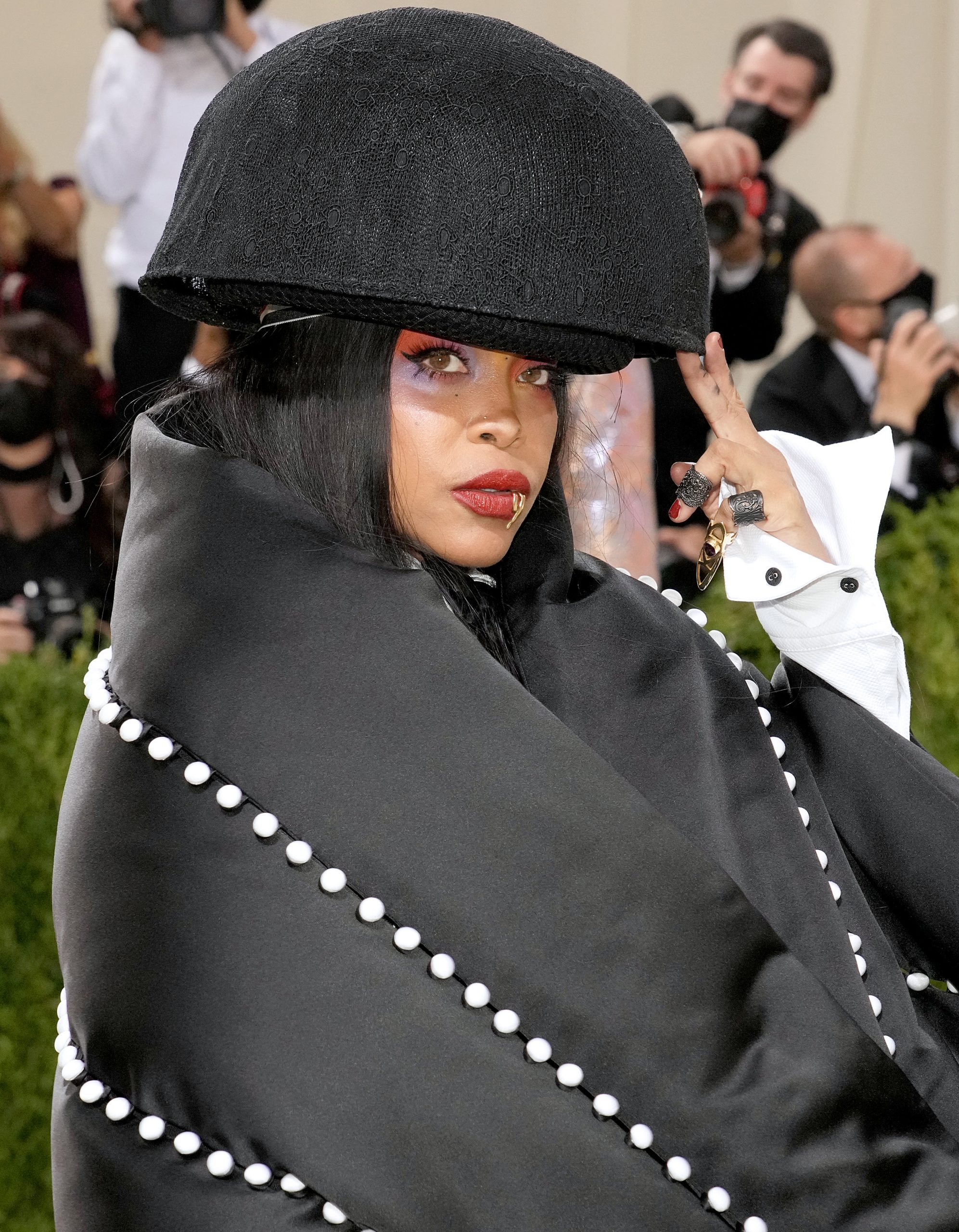 Our Favorite Met Gala Beauty Looks Of All Time