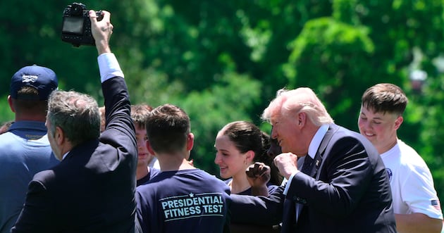 Trump restores Presidential Fitness Test Award for students – Deseret News