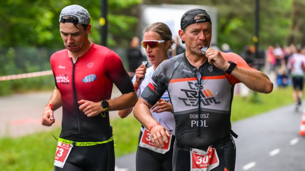Triathlon Nutrition Errors that Lead to Late Race Blowups — Triathlete