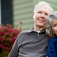 Psychology says people who maintain a strong memory deep into retirement share a single trait that has nothing to do with diet, supplements, or apps — they never stopped being genuinely curious, and a brain that is still pulled toward unfamiliar things by its own interest stays sharper than any brain that has been put on a regimen designed to keep it sharp