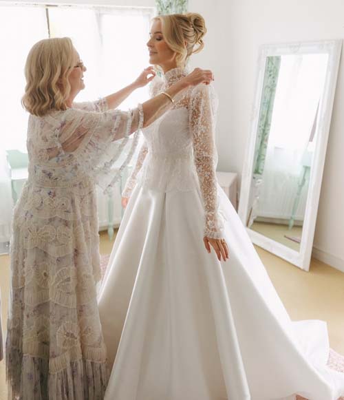 The wedding of Katharine & Melvyn. Pic: Iain Irwin | Wedding Photographer