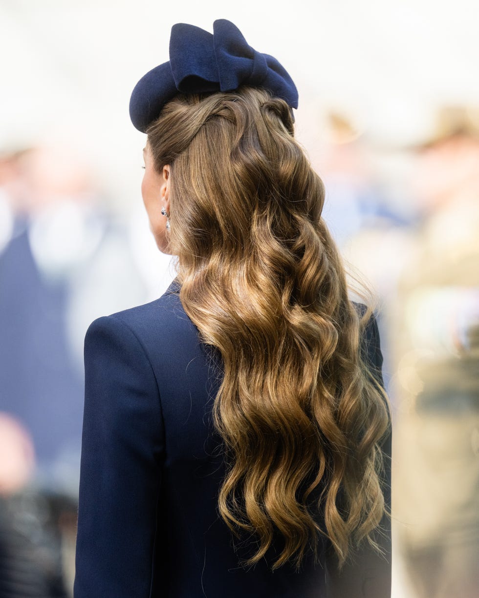 london, england april 25: catherine, princess of wales attends the wreath laying and parade service as part of the anzac day commemorations at cenotaph on april 25, 2026 in london, england. (photo by samir hussein/wireimage)