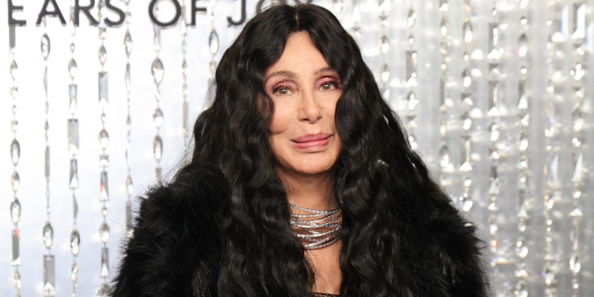 Cher, 79, turns back time with 28 second ‘facelift’ at the Met Gala
