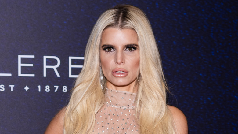 Jessica Simpson close-up sheer gown
